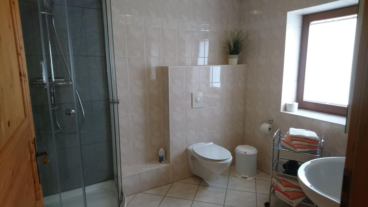 DU/WC untere Etage DU/WC untere Etage